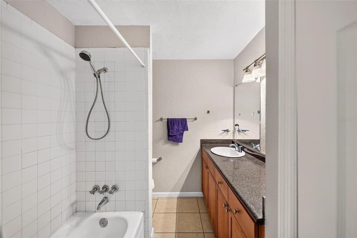 222 LEWFIELD CIRCLE — photo 35 of 47