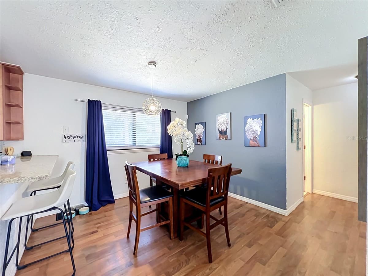 23 HAMMON DRIVE — photo 5 of 17
