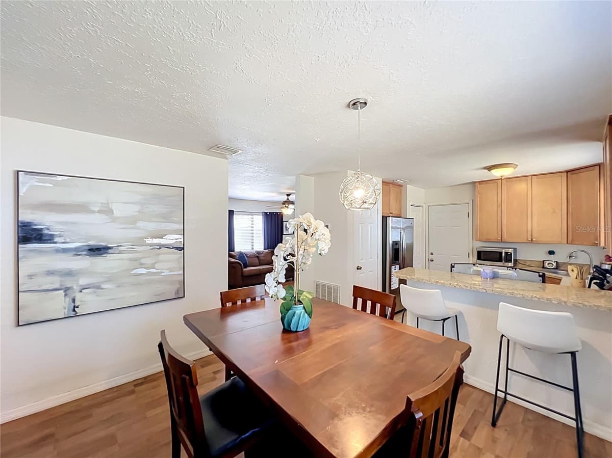 23 HAMMON DRIVE — photo 6 of 17