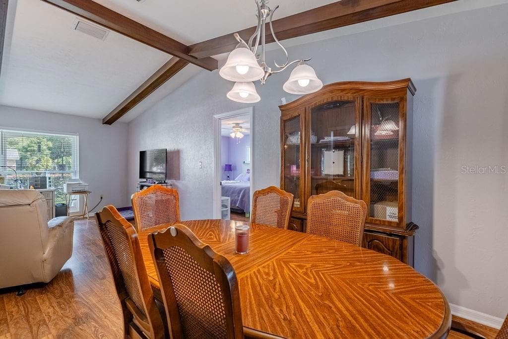 4268 LAKE ELEANOR DRIVE — photo 7 of 39