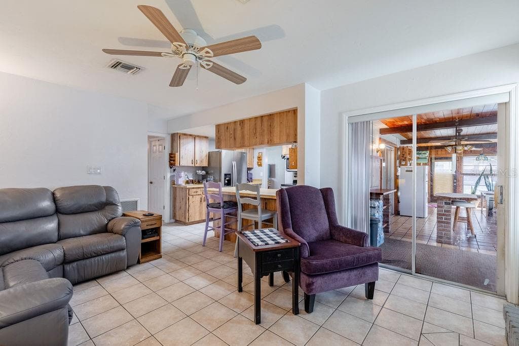 4268 LAKE ELEANOR DRIVE — photo 13 of 39