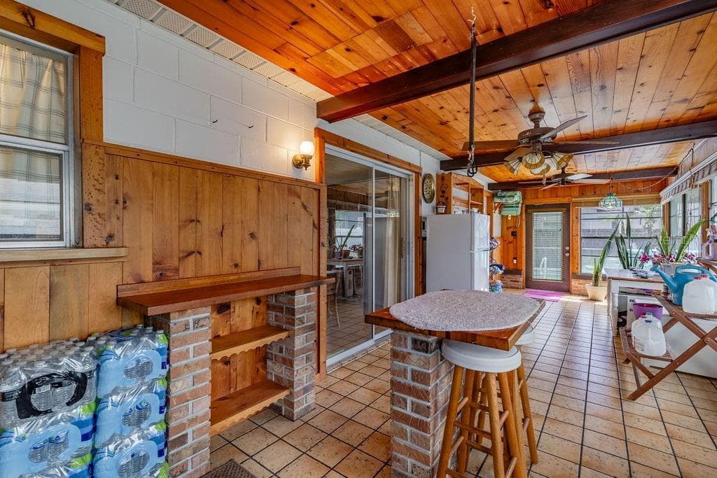 4268 LAKE ELEANOR DRIVE — photo 16 of 39