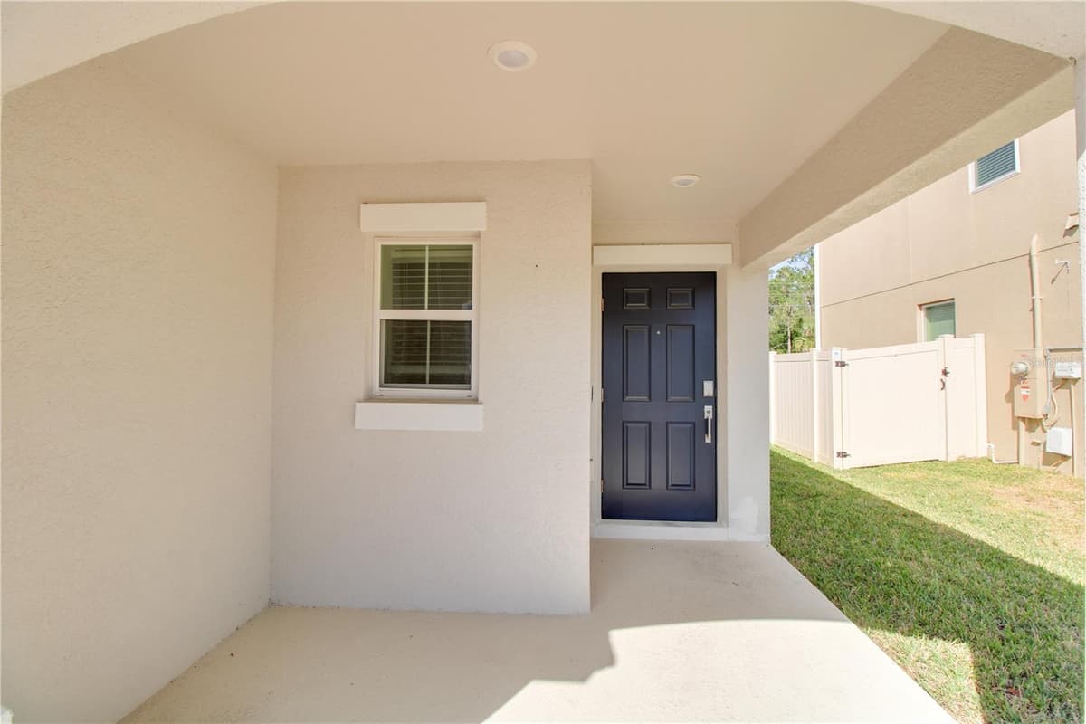 2873 BLACK BIRCH DRIVE — photo 2 of 23