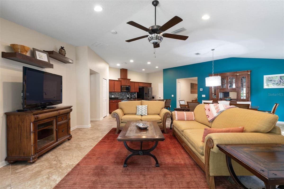 164 TUSCANY BEND STREET — photo 14 of 71