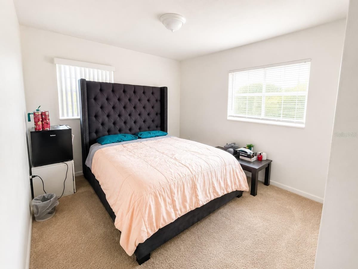 605 LAISY DRIVE — photo 8 of 17