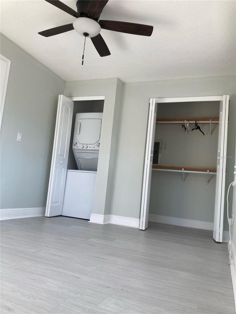 634 CYPRESS STREET — photo 10 of 17
