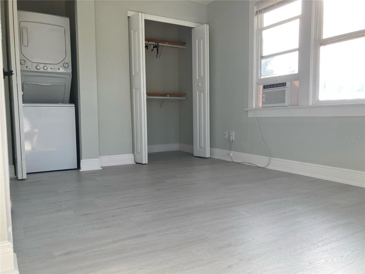 634 CYPRESS STREET — photo 11 of 17
