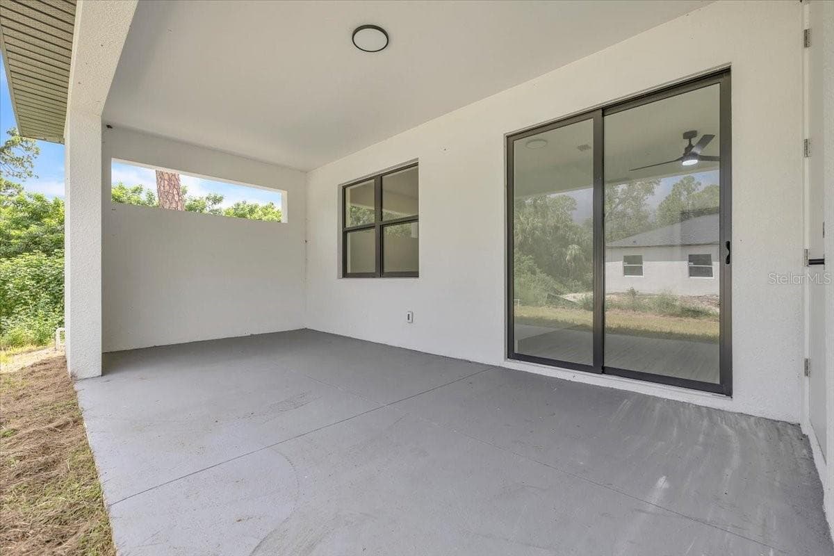 17196 GLENVIEW AVENUE — photo 24 of 40