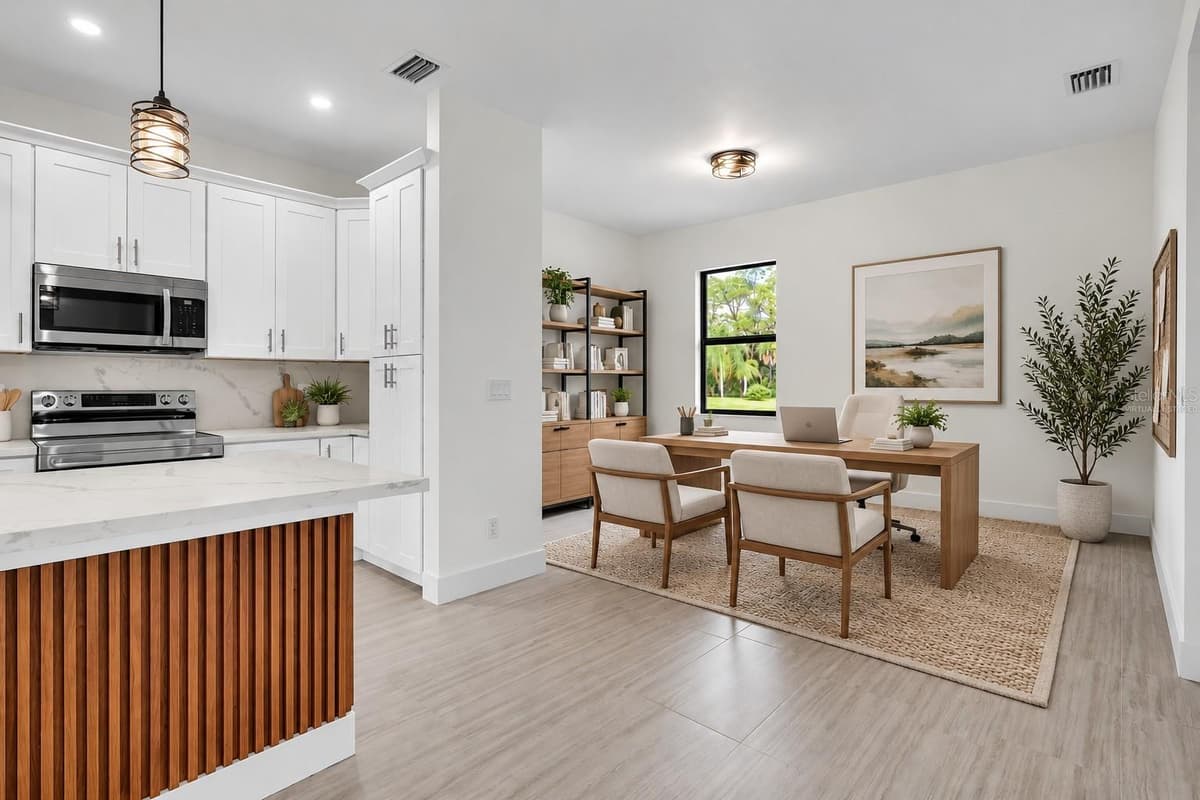 17196 GLENVIEW AVENUE — photo 13 of 40
