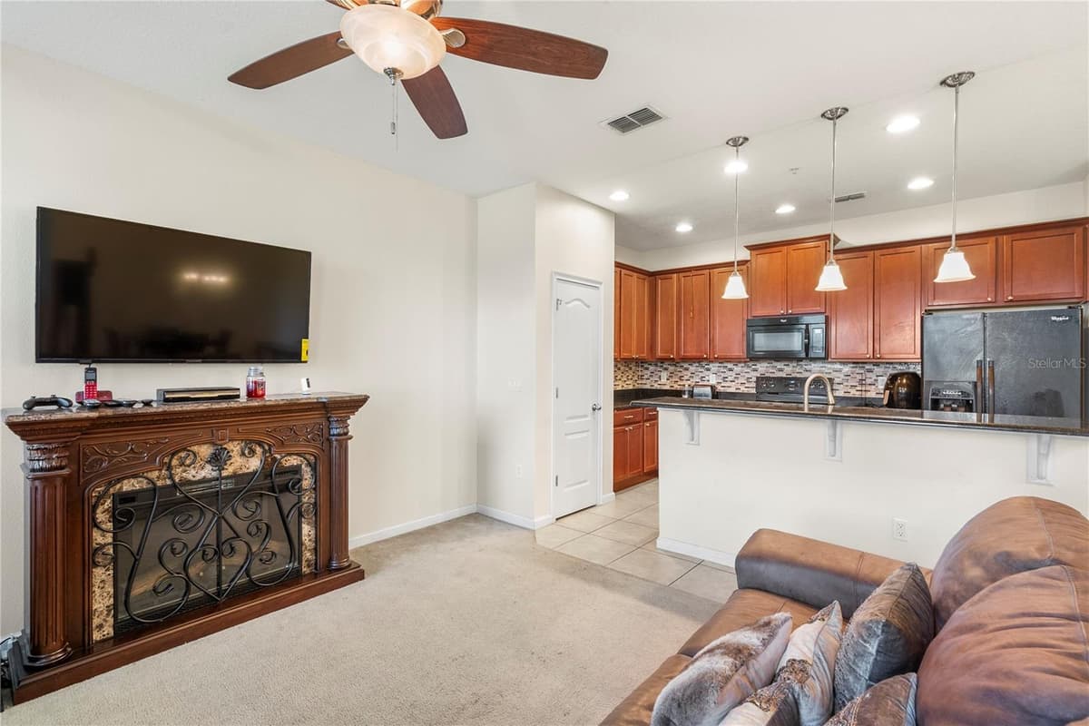 1936 COMPASS FLOWER WAY — photo 10 of 55