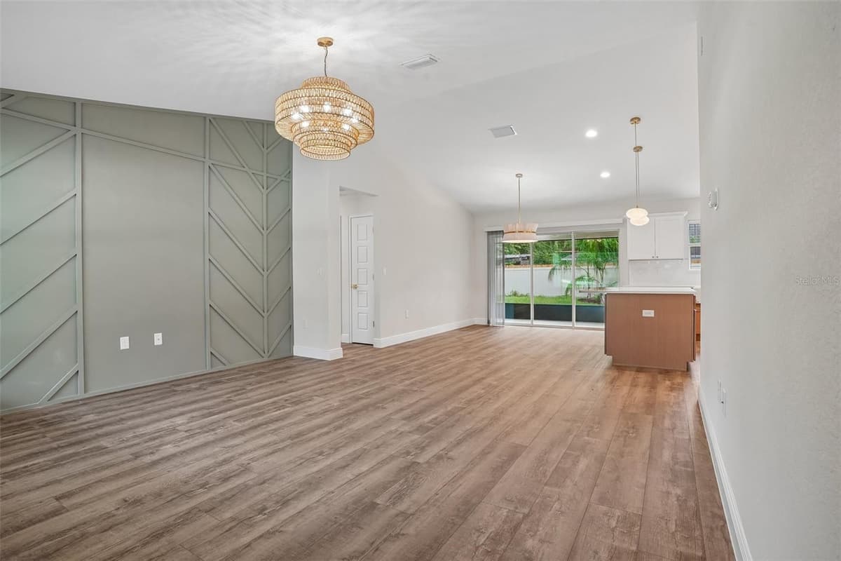 509 WASON STREET — photo 11 of 56