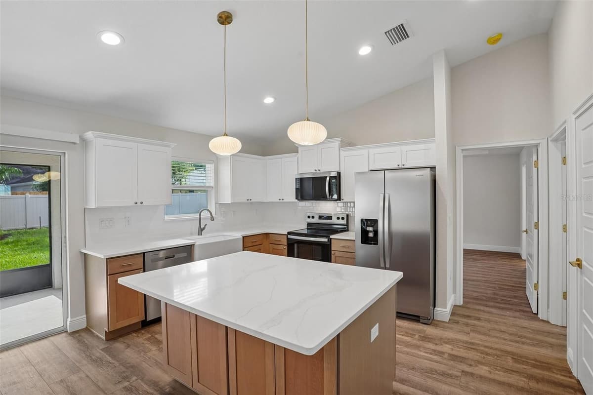 509 WASON STREET — photo 16 of 56
