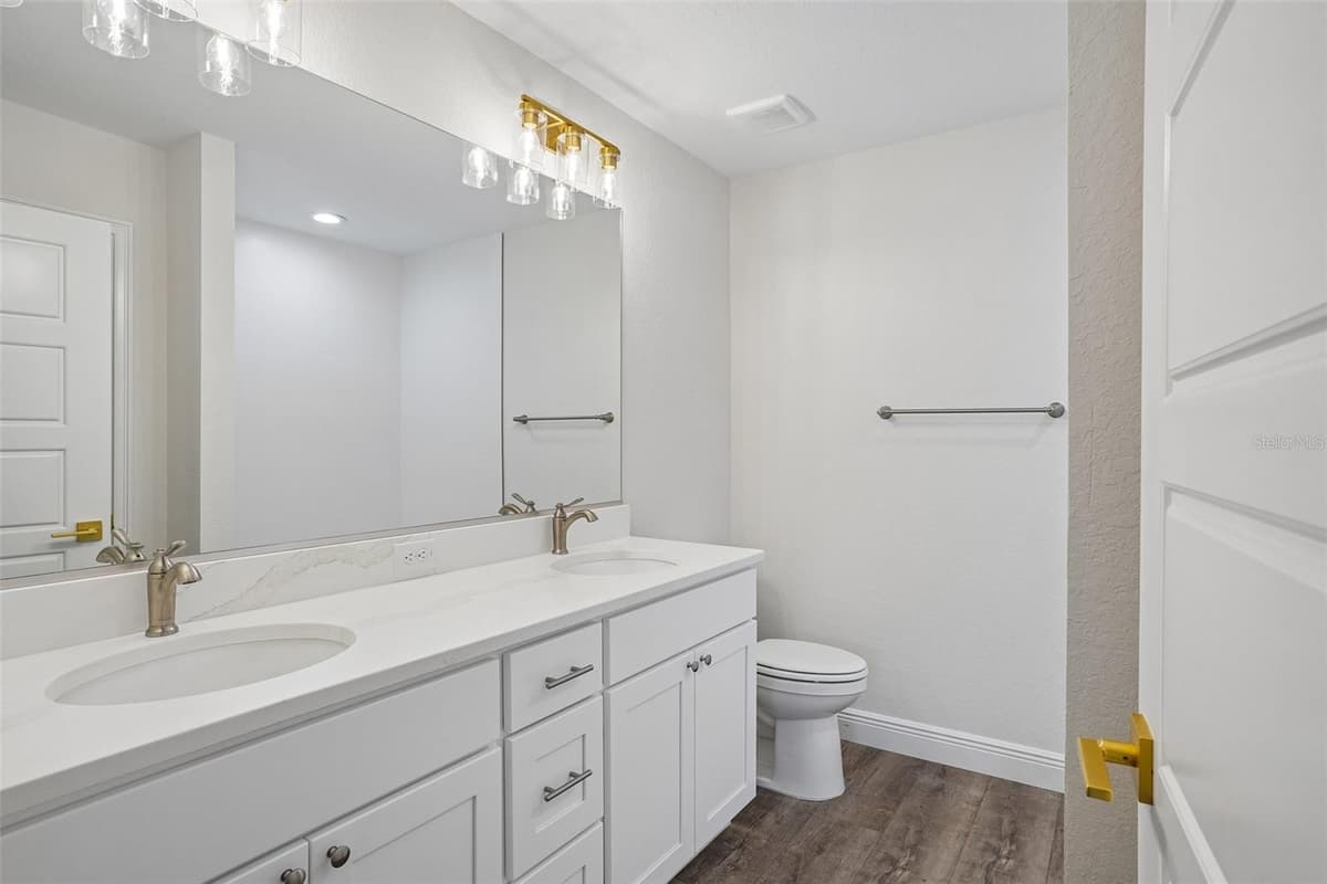 509 WASON STREET — photo 28 of 56