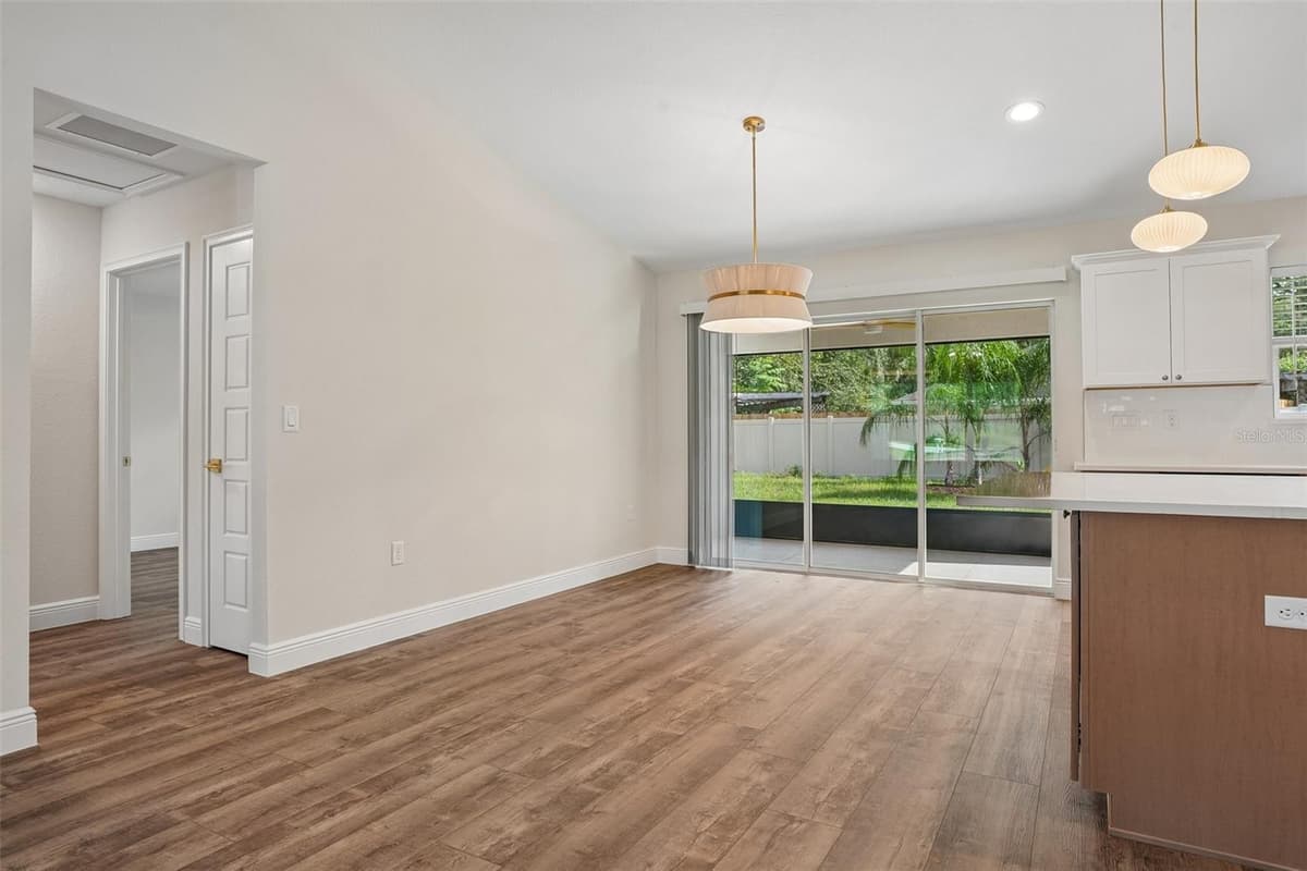 509 WASON STREET — photo 15 of 56