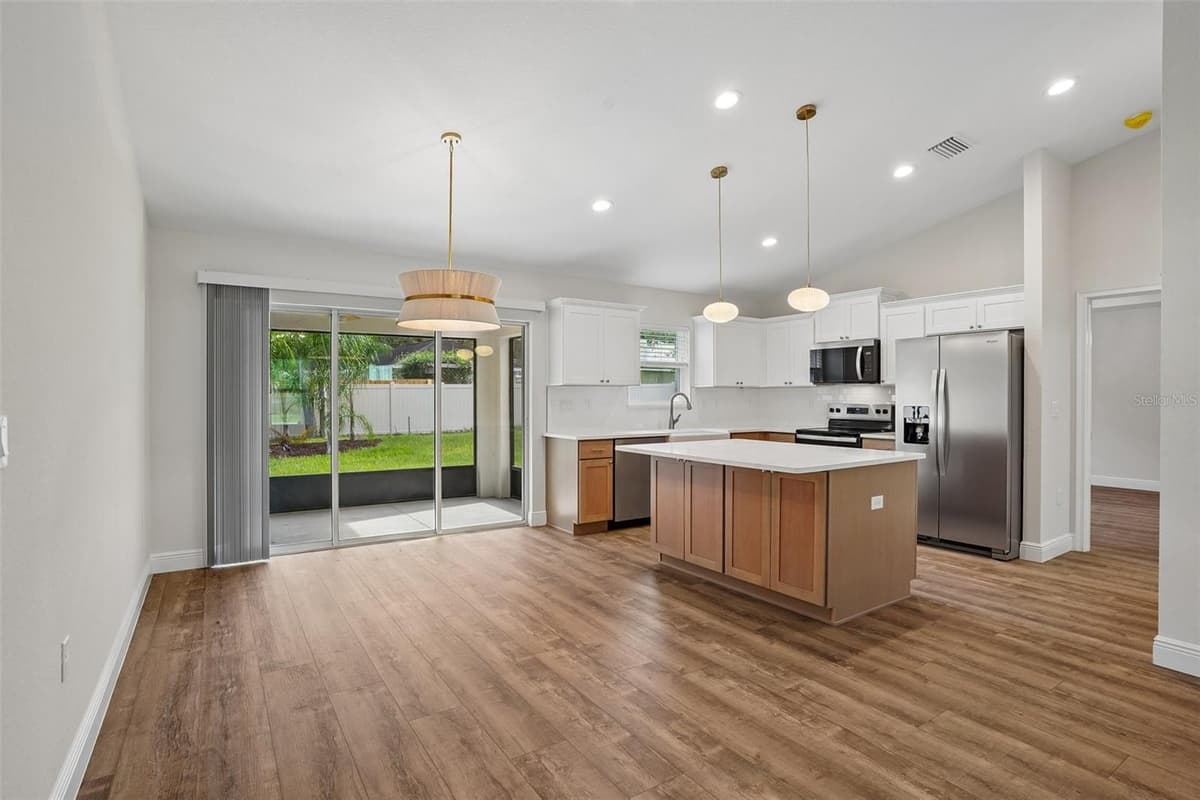 509 WASON STREET — photo 14 of 56