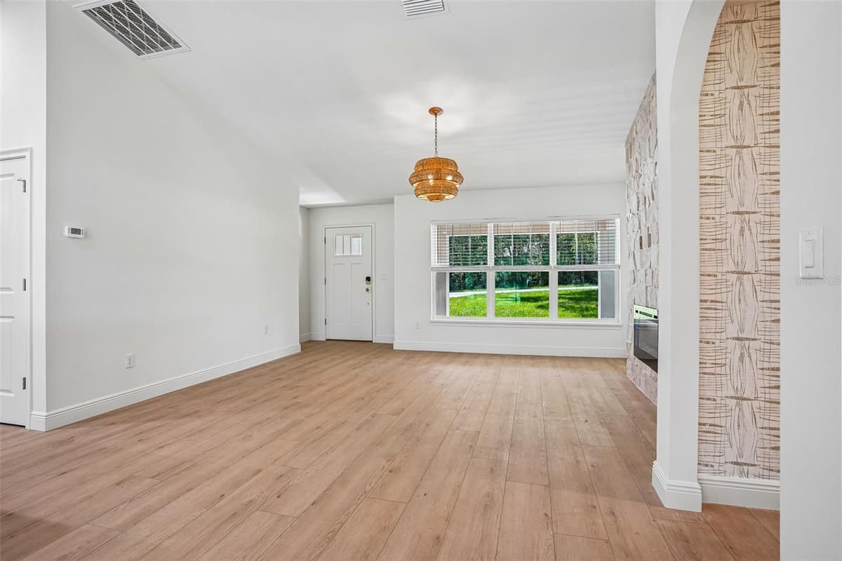 1911 GOLFCART LANE — photo 7 of 54