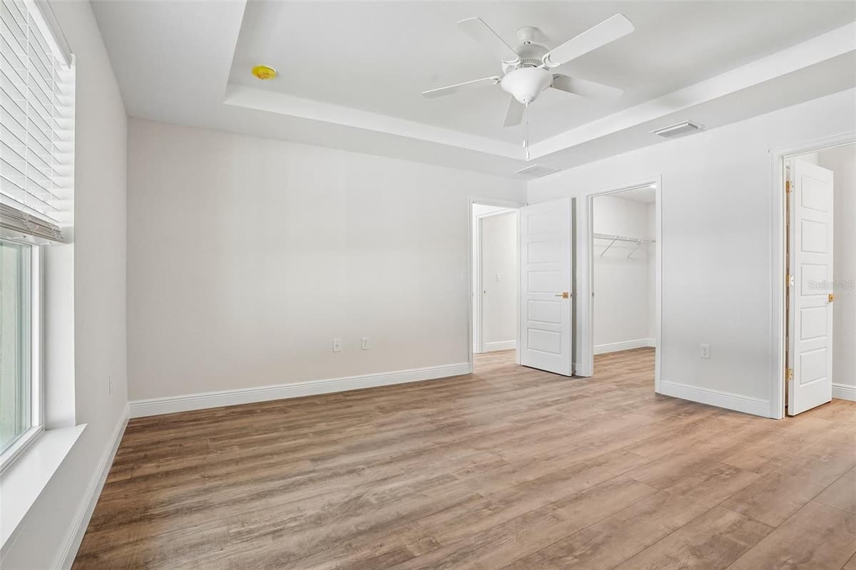 1194 VIRGINIS DRIVE — photo 21 of 51