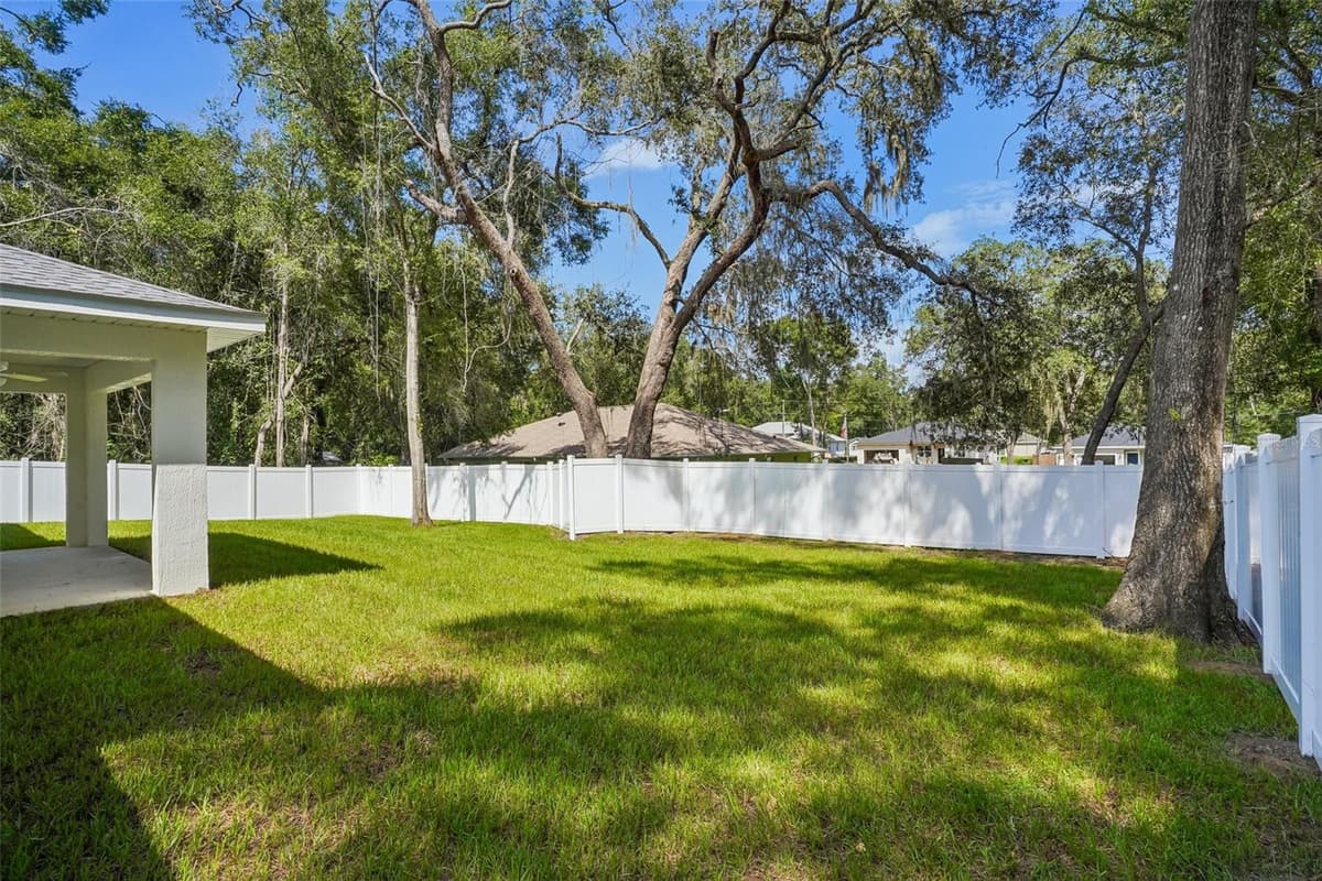 1194 VIRGINIS DRIVE — photo 36 of 51