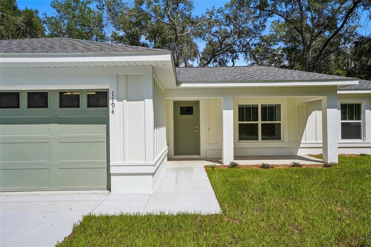 1194 VIRGINIS DRIVE — photo 4 of 51