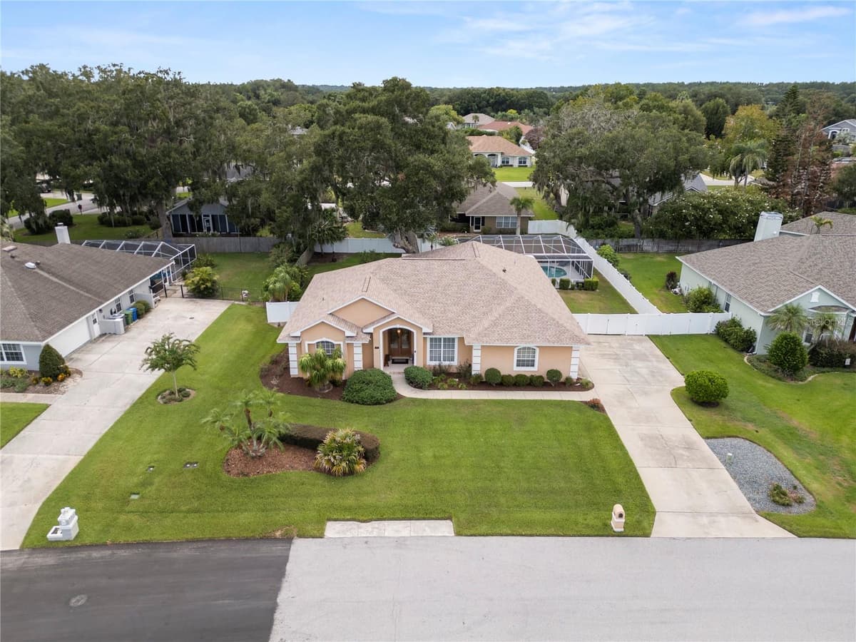 318 HAMILTON SHORES DRIVE — photo 58 of 58