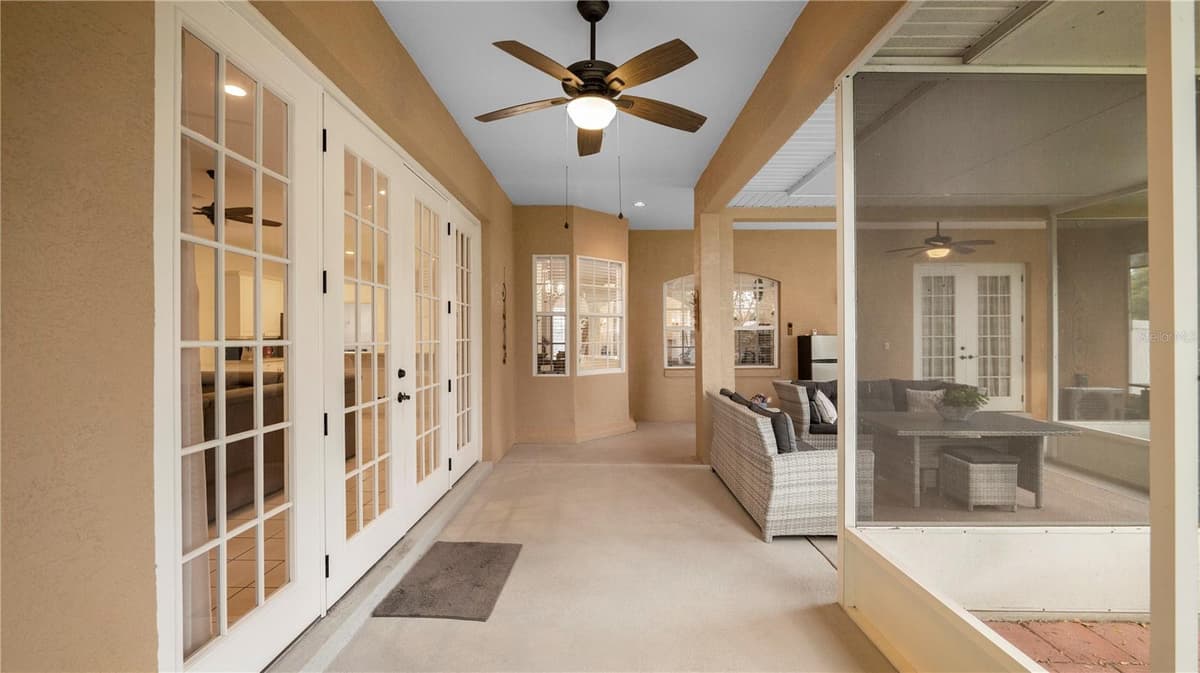 318 HAMILTON SHORES DRIVE — photo 40 of 58