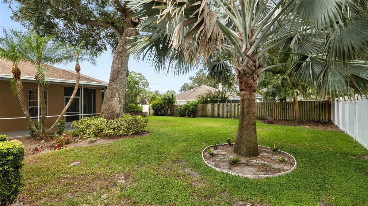 318 HAMILTON SHORES DRIVE — photo 46 of 58