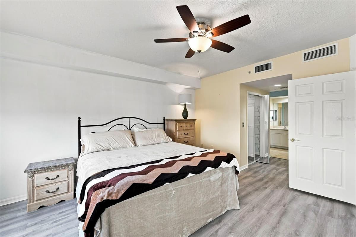 960 STARKEY ROAD — photo 47 of 65