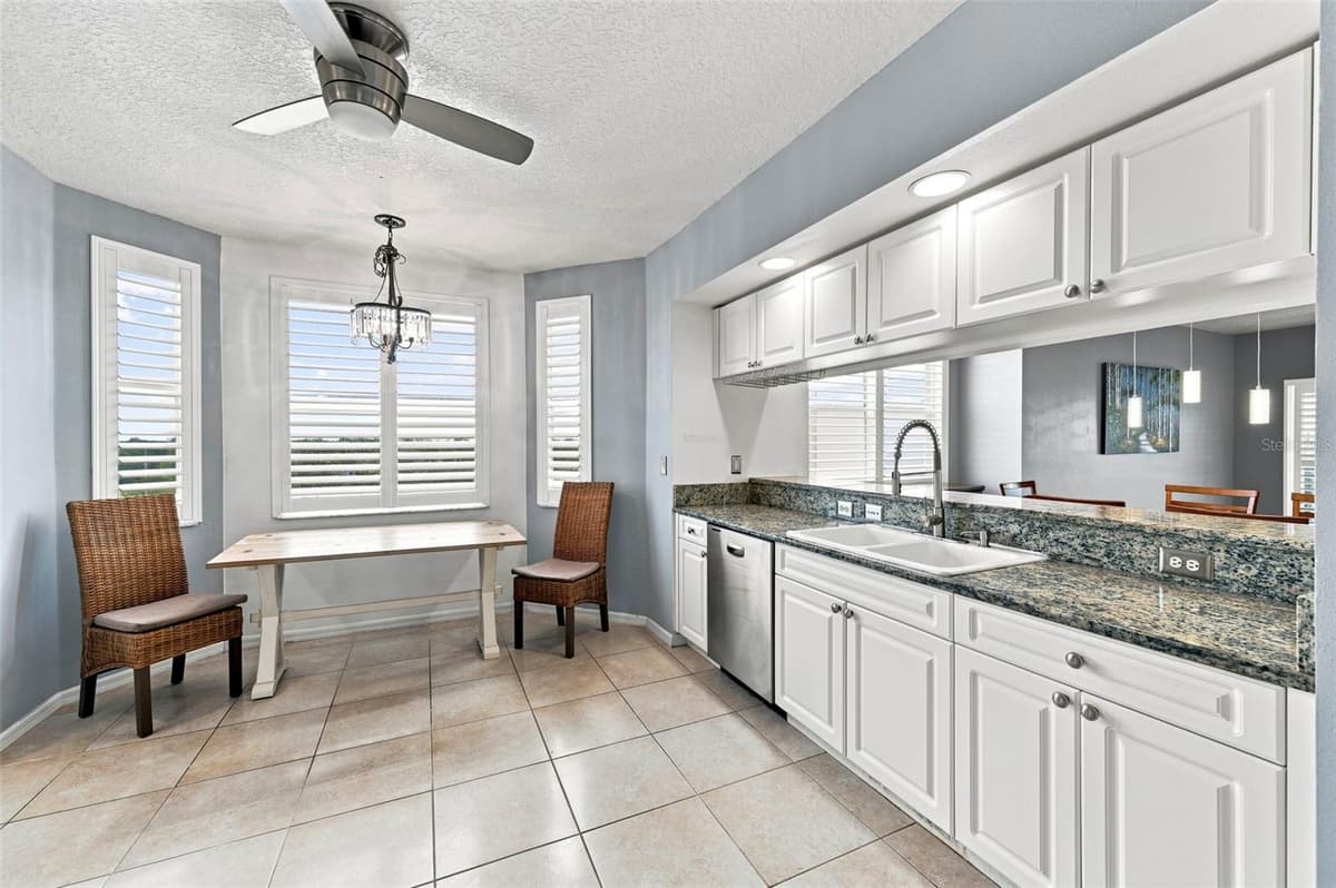 960 STARKEY ROAD — photo 34 of 65