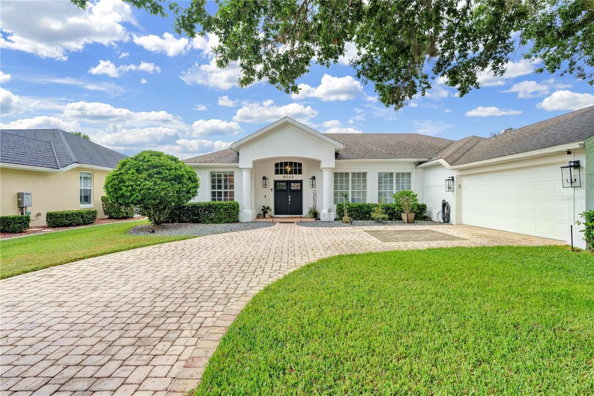 8063 LAUREL RIDGE DRIVE — photo 2 of 45