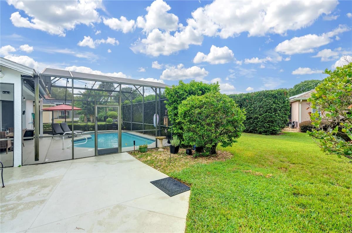 8063 LAUREL RIDGE DRIVE — photo 36 of 45