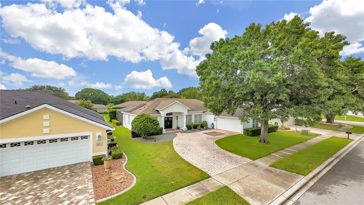 8063 LAUREL RIDGE DRIVE — photo 38 of 45