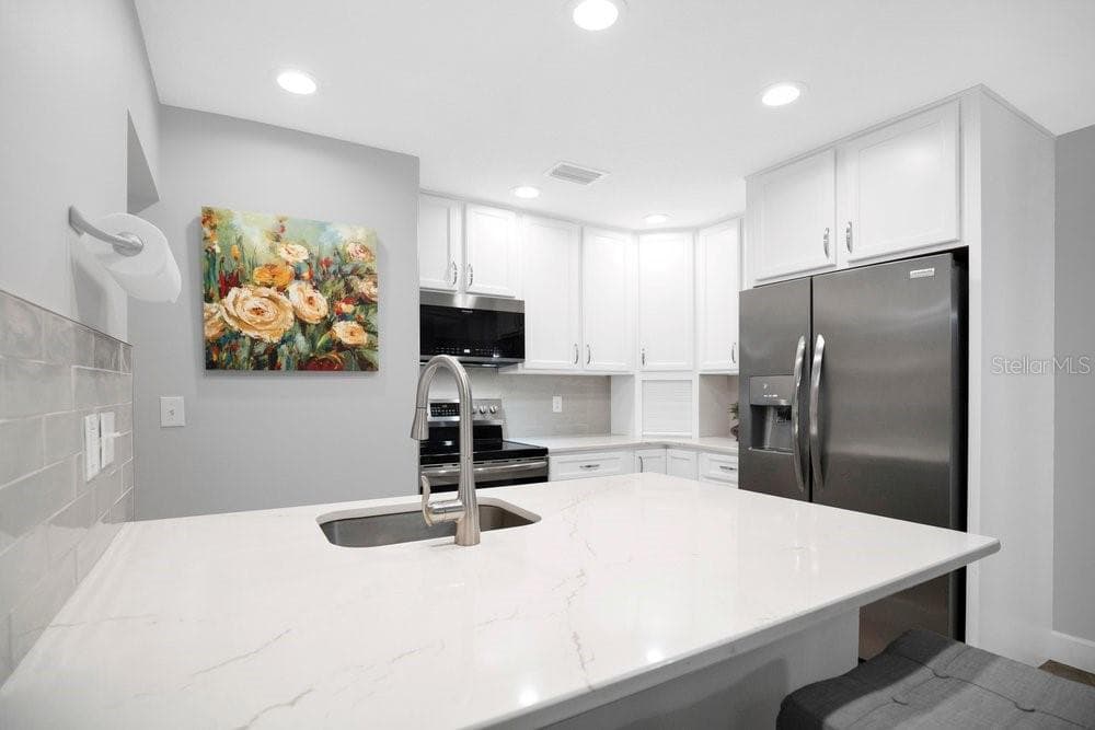 150 WAX MYRTLE WOODS COURT — photo 11 of 29