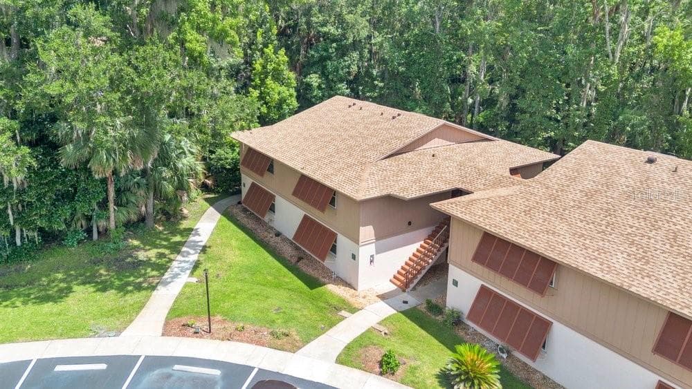 150 WAX MYRTLE WOODS COURT — photo 3 of 29