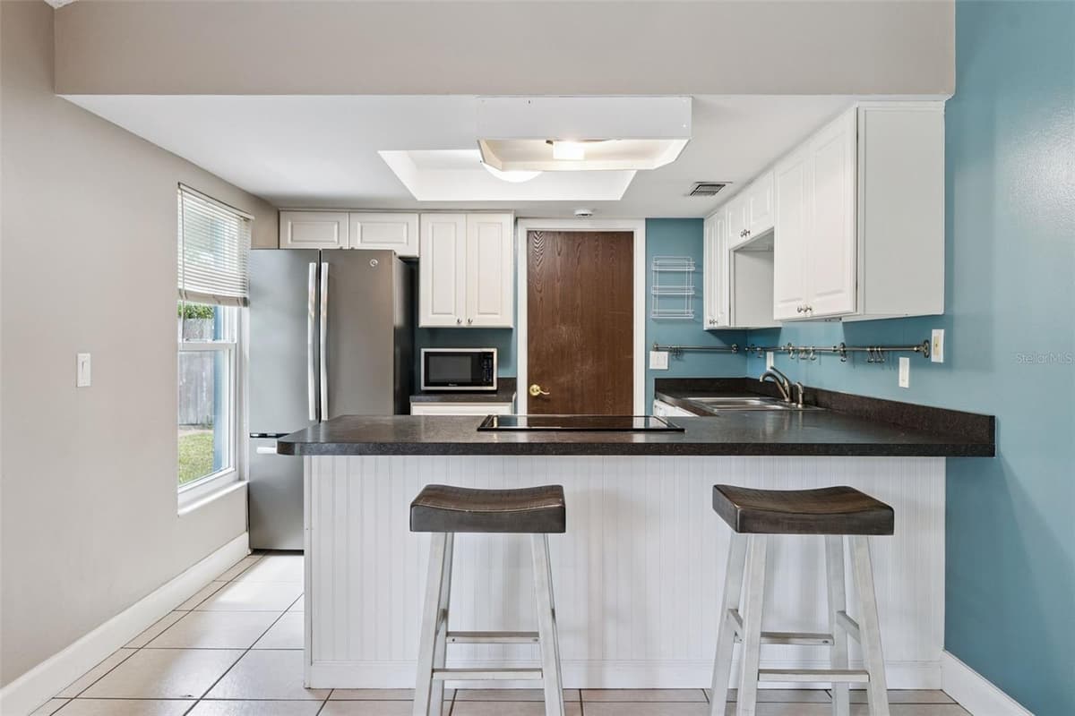 203 COTTONWOOD DRIVE — photo 13 of 46