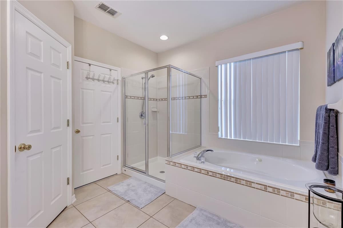1411 PLUMGRASS CIRCLE — photo 16 of 40