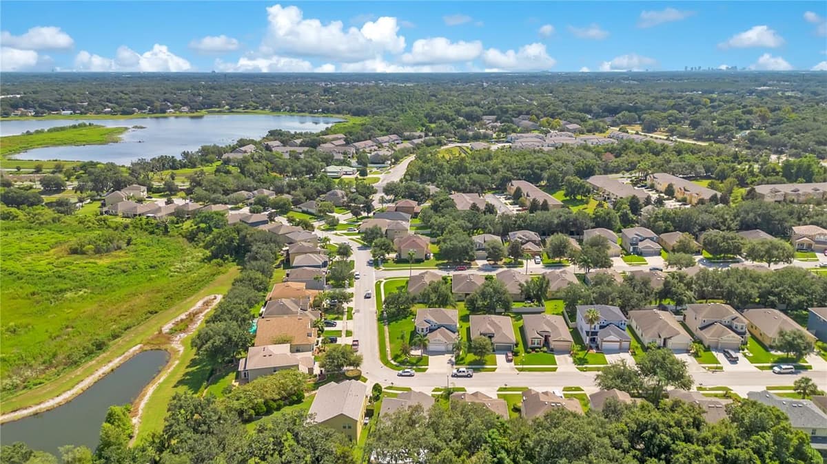 1411 PLUMGRASS CIRCLE — photo 36 of 40