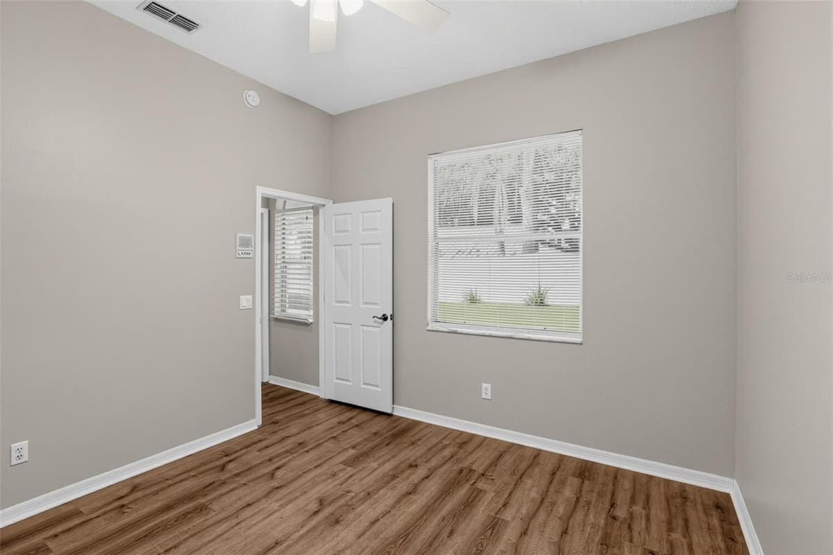 248 HUNTRIDGE WAY — photo 17 of 30