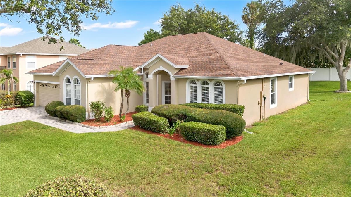 253 BEACON POINTE DRIVE — photo 31 of 39