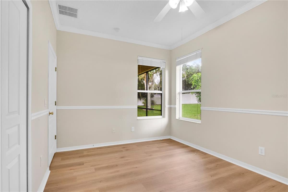 253 BEACON POINTE DRIVE — photo 22 of 39