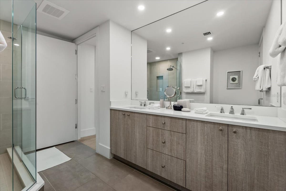 1035 SEASIDE DRIVE — photo 41 of 92