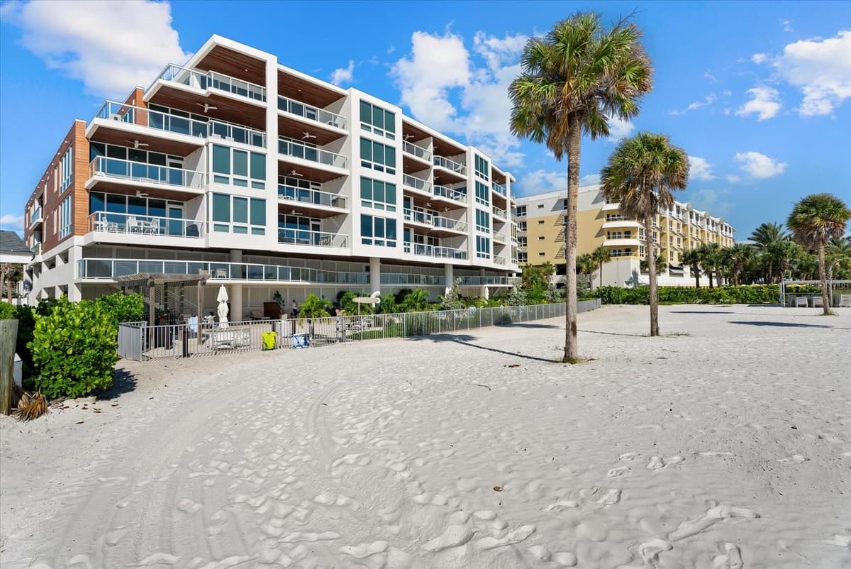 1035 SEASIDE DRIVE — photo 80 of 92