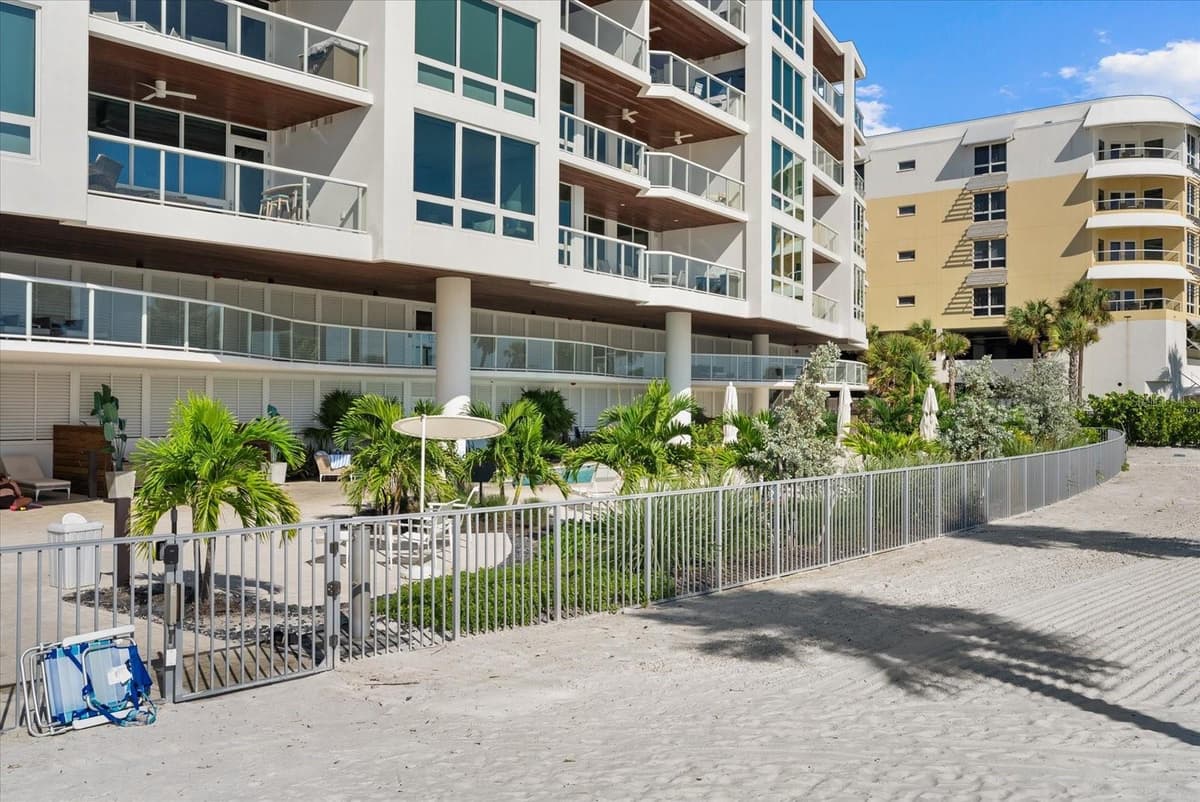 1035 SEASIDE DRIVE — photo 75 of 92