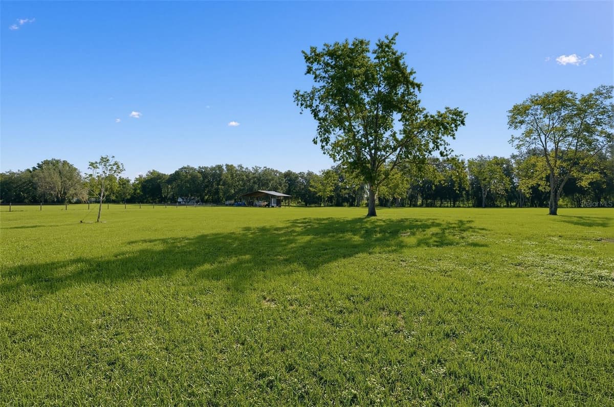 4650 LAKE PICKETT DRIVE — photo 30 of 41