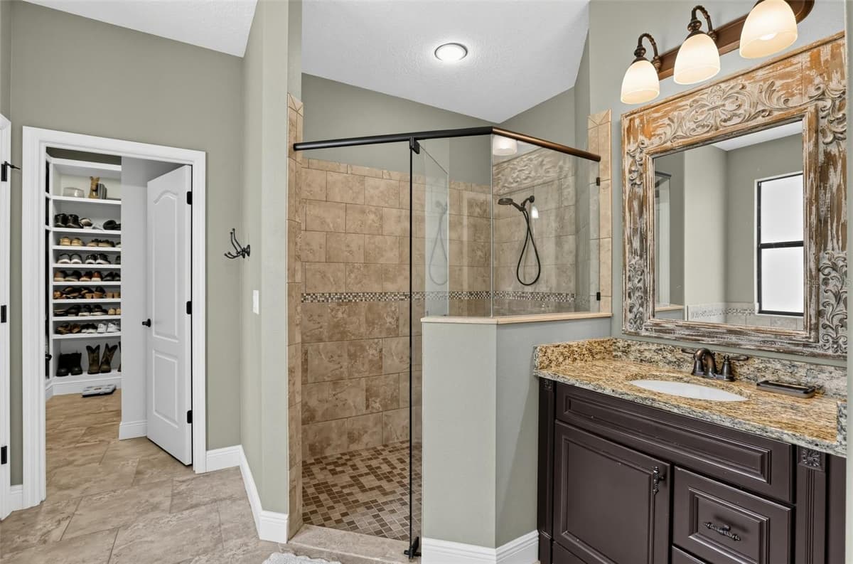 4650 LAKE PICKETT DRIVE — photo 23 of 41