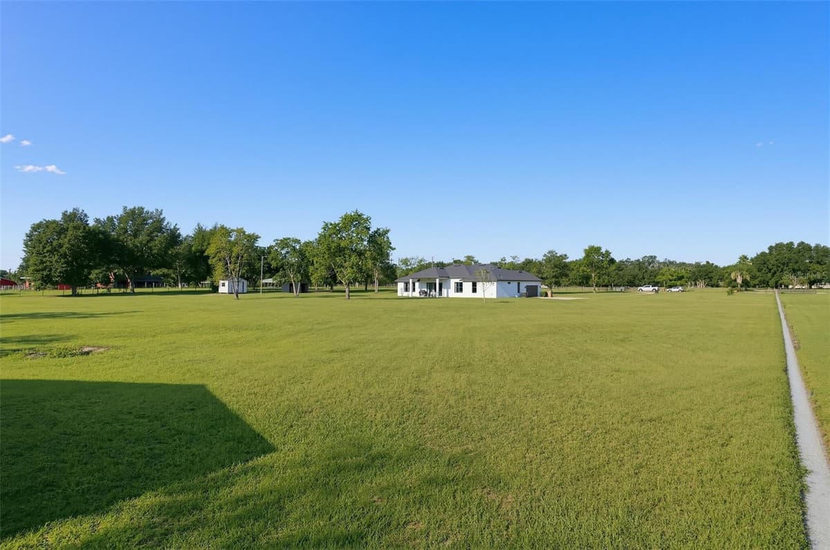 4650 LAKE PICKETT DRIVE — photo 31 of 41