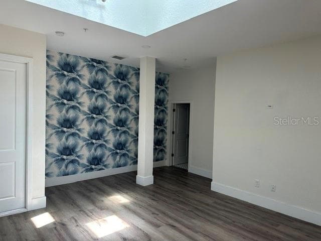 101 COURT STREET — photo 6 of 12