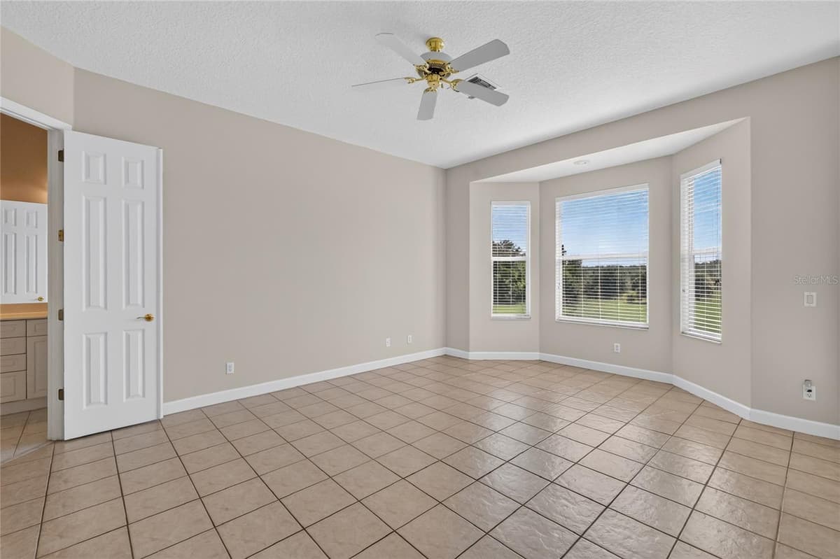 32542 SCENIC HILLS DRIVE — photo 32 of 54