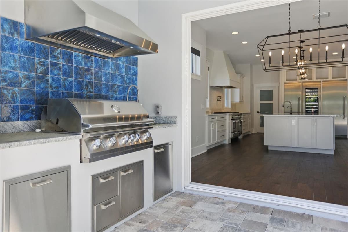 1620 PALM AVENUE — photo 24 of 59