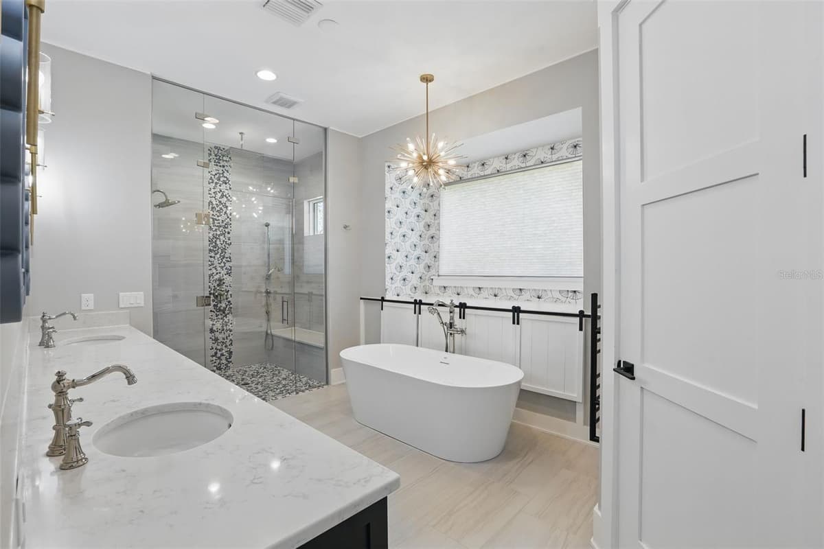 1620 PALM AVENUE — photo 39 of 59