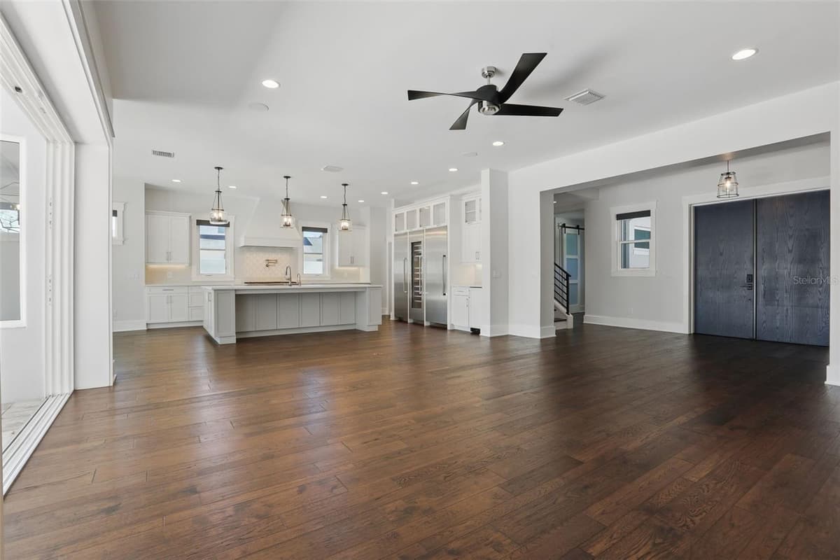 1620 PALM AVENUE — photo 30 of 59